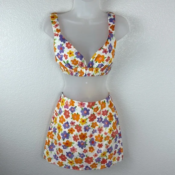 PEPPERMAYO Floral Line Crop Top & Floral Linen Mini Skirt Set Size 2 NWT - Picture 5 of 10